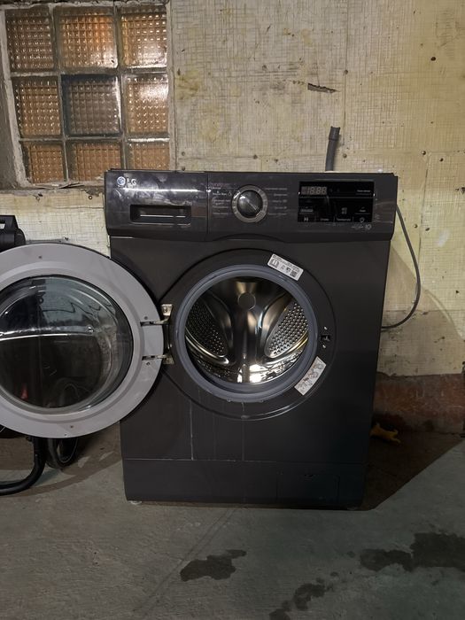 Продам срочно стиральную машинку