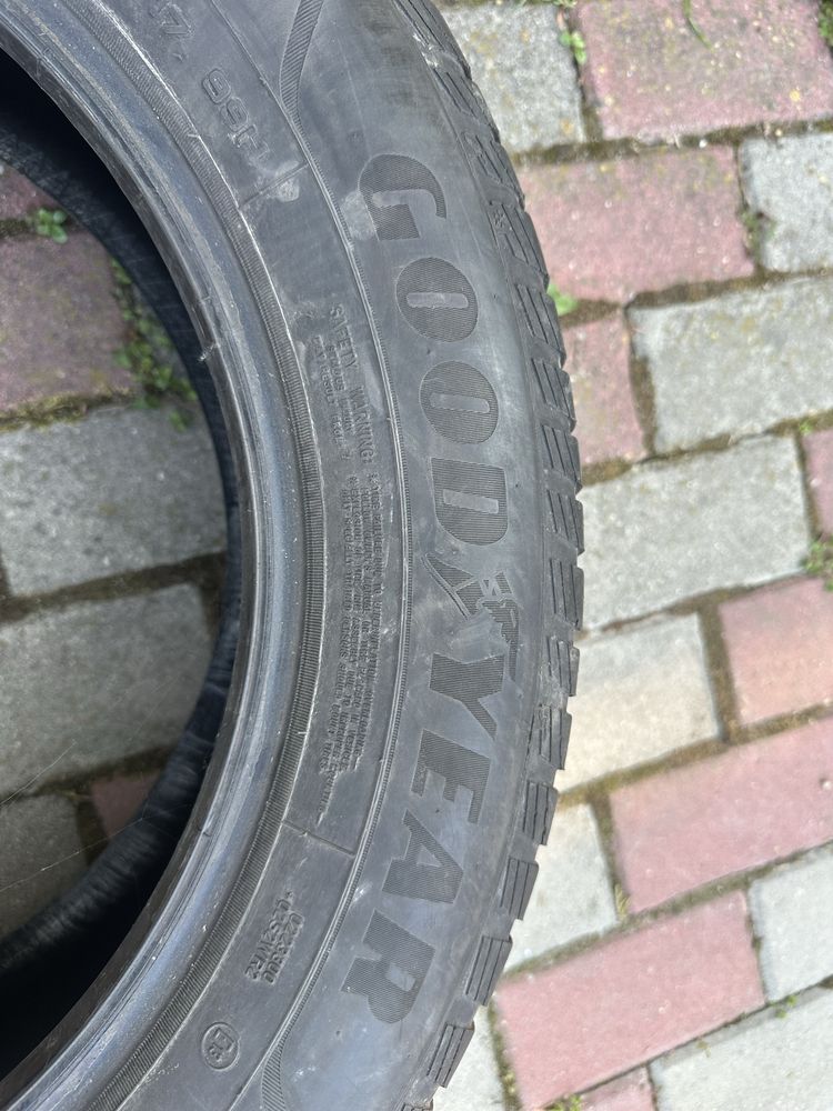 Anvelope Goodyear 235 55 17 Vector AllSeason Jeep SUV Tiguan Audi BMW