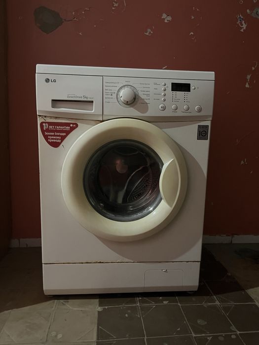Продам стеральную машину не в рабочем состояние.