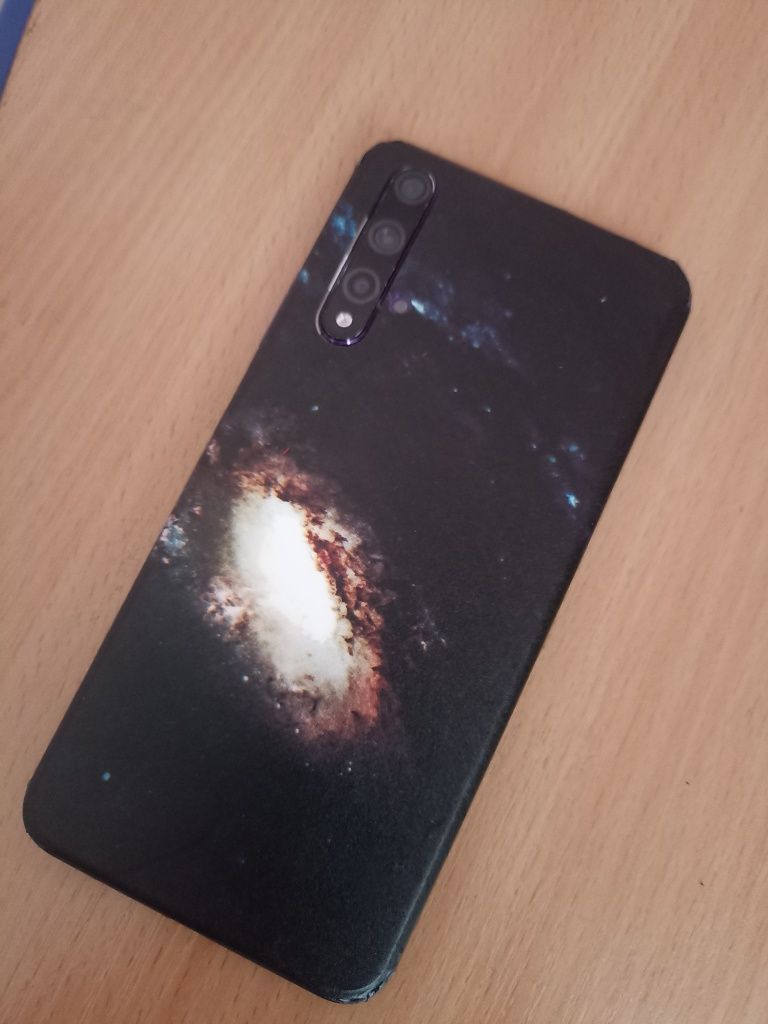Продам Хуавей Нова 5т