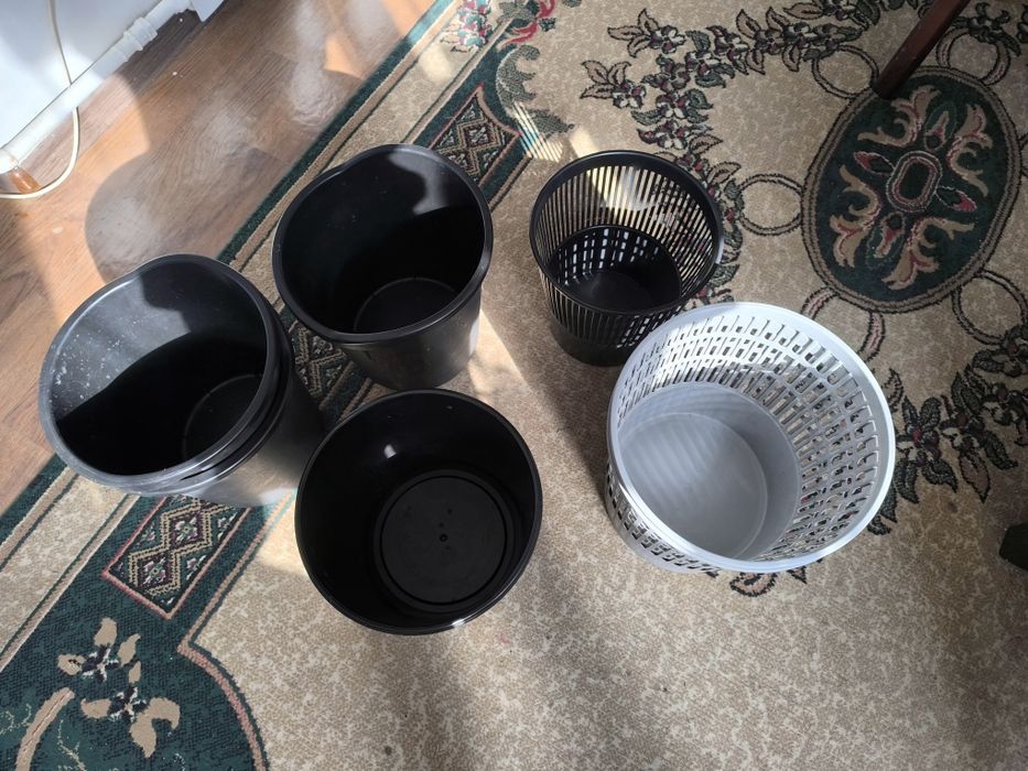 Продам мусорные ведра