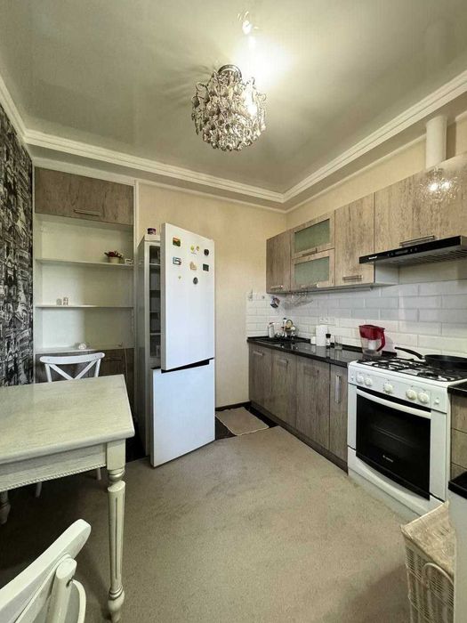 R9 Сдаётся УЮТНАЯ квартира 2/3/9 Мирзо Улугбекский  ор-р метро БИЙ