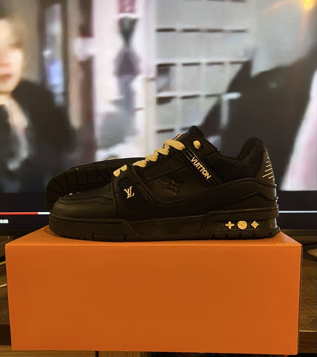 Louis Vuitton Trainer Black 43,44,45