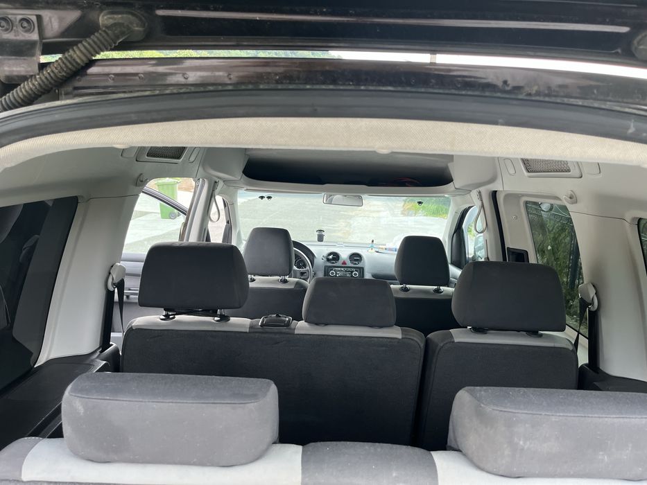 Vand VW Caddy 7 locuri
