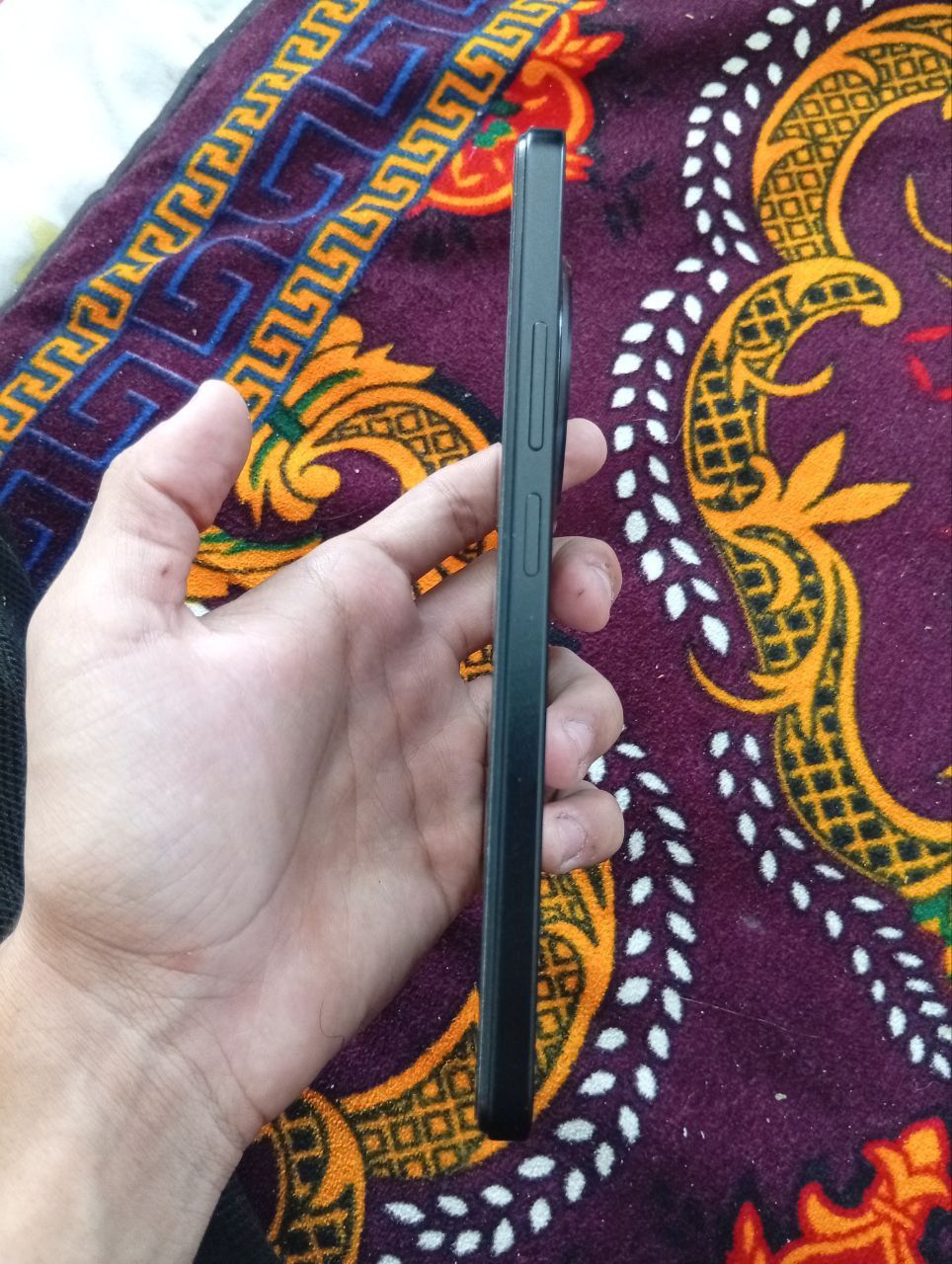 Redmi 14 c xolati zur aybi yuq