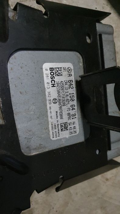 calculator Ecu Bosch Mercedes A6421506491 ML320 W164