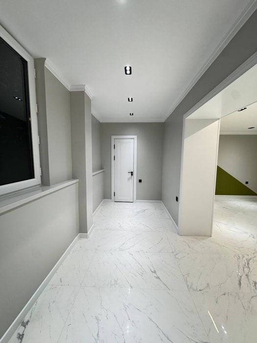 ПРОДАЕТСЯ   Гатовый Нежилой