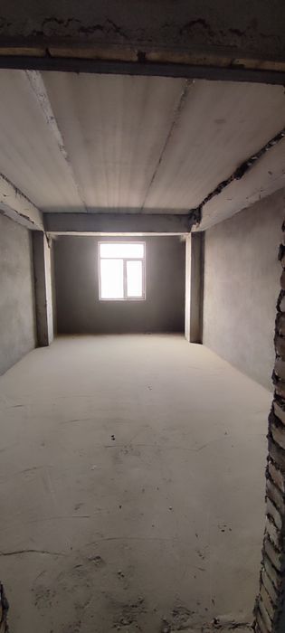 Продается  5-комнатная  квартира елитной доме