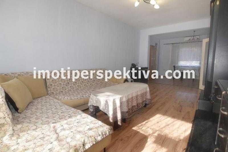 Продава се Тристаен апартамент в Пловдив, Кючук Париж - 93 кв.м за 1689 €/кв.м - Снимка #4