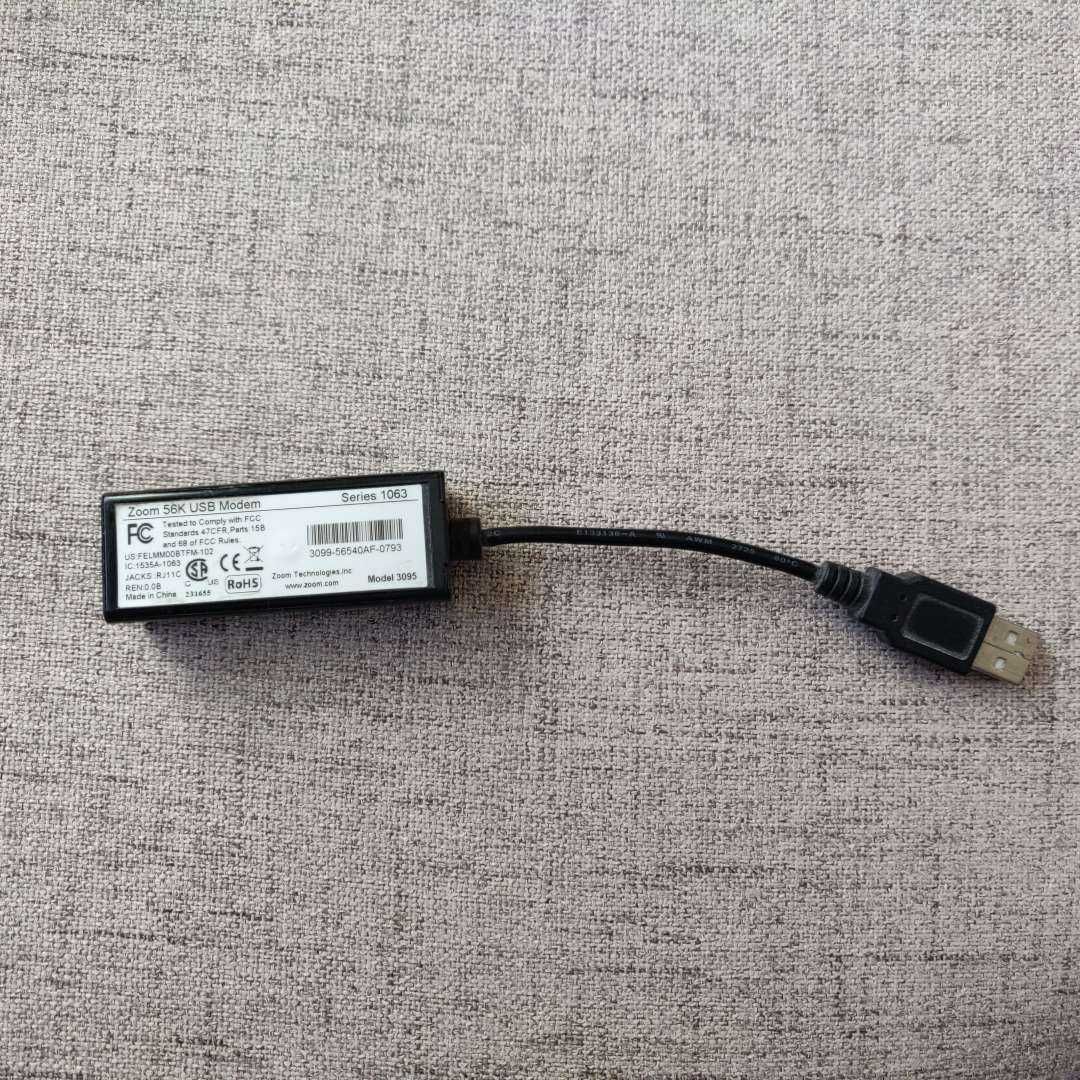 Modem USB - Zoom 56 k - Series 1063 , Model 3095