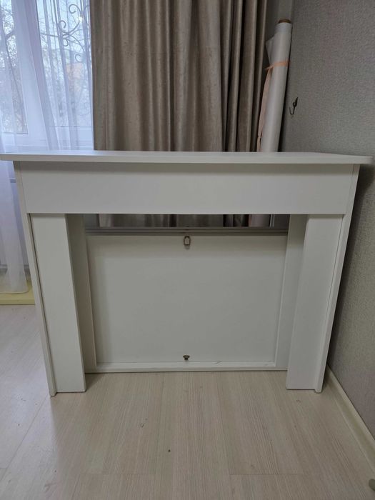 Стол трансформер. 4,0×1.0 м. , белый.