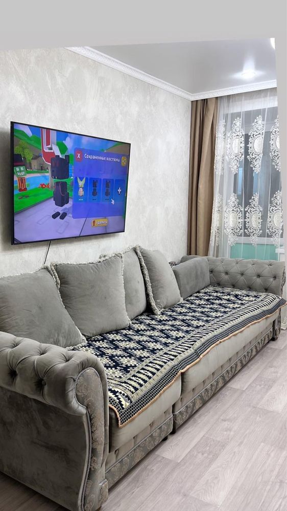 Продам диван  в гостиную 3,30