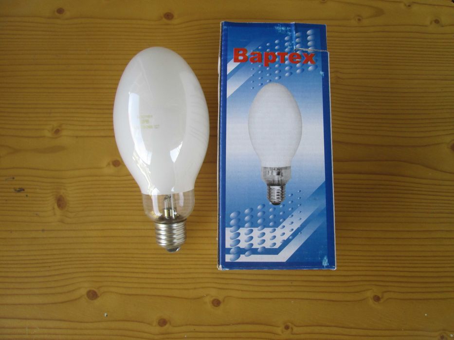 Лампа газоразрядная 160W прямого включения.