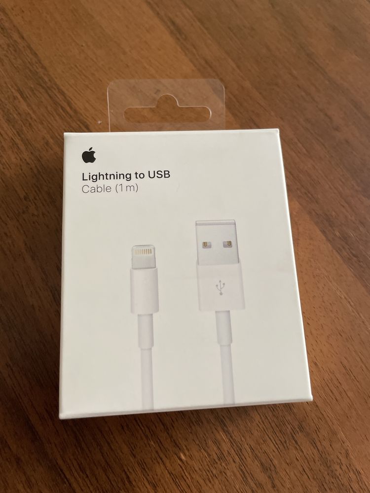 Кабель Apple USB - Lightning 1 м