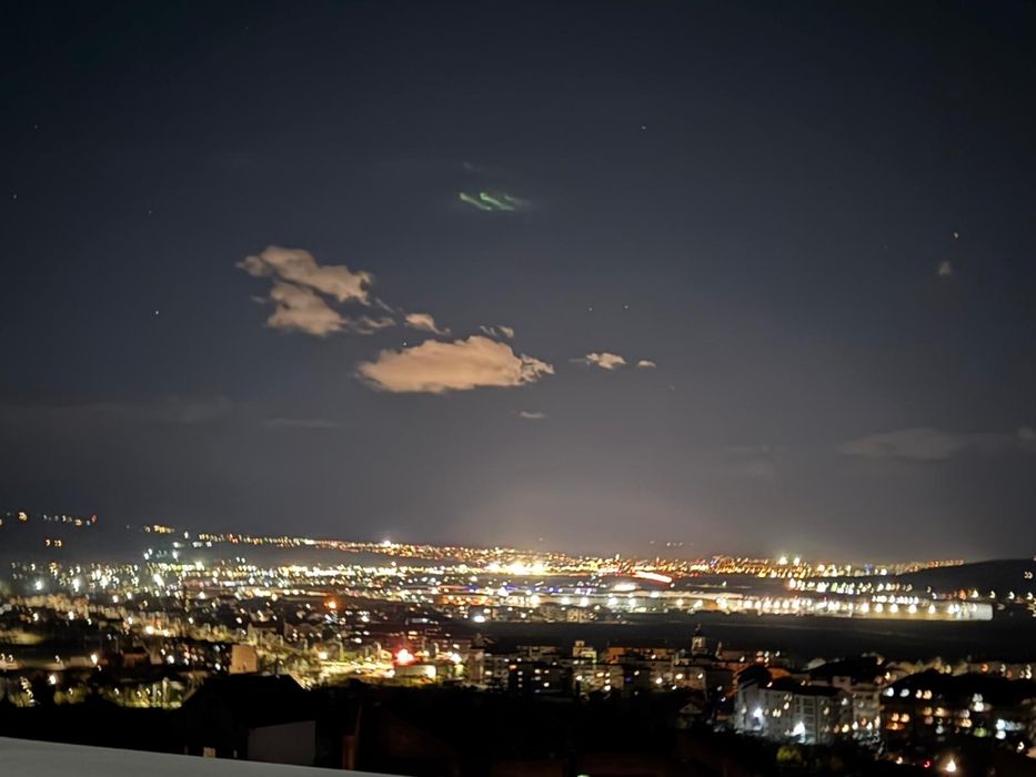 Apartament cochet cu terasa. priveliste superba.Omnia