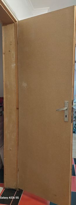 Врата с каса 200/70