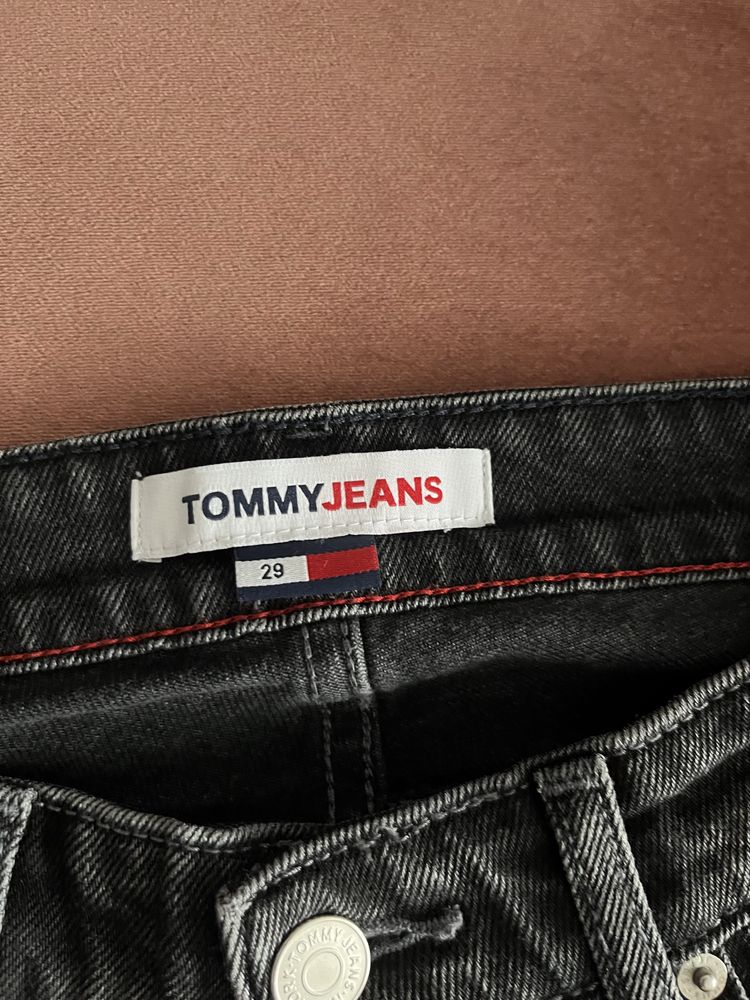 Blugi scurti Tommy Jeans S
