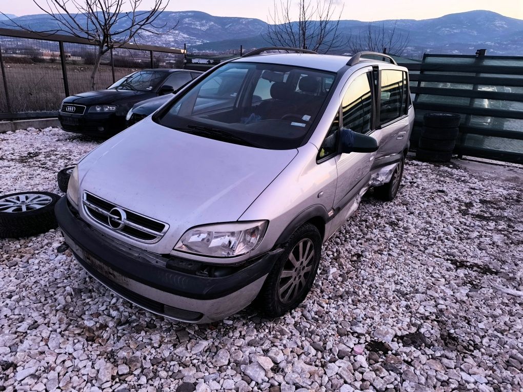 Opel Zafira A 1.6 101к.с.