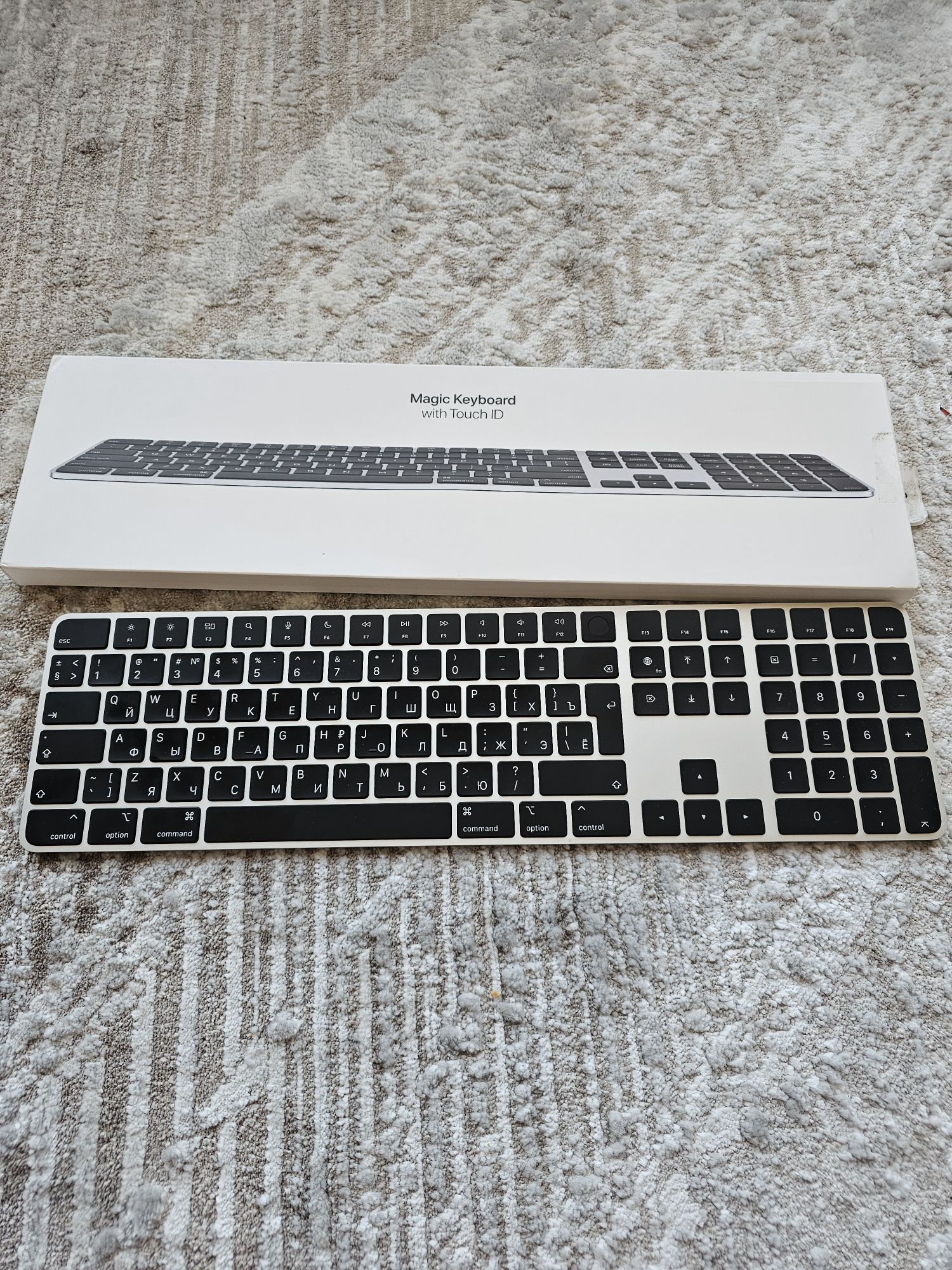 Apple Magic Keyboard with Touch ID