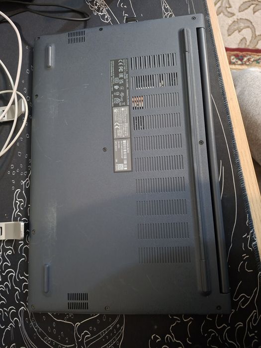 продаю Azus vivobook