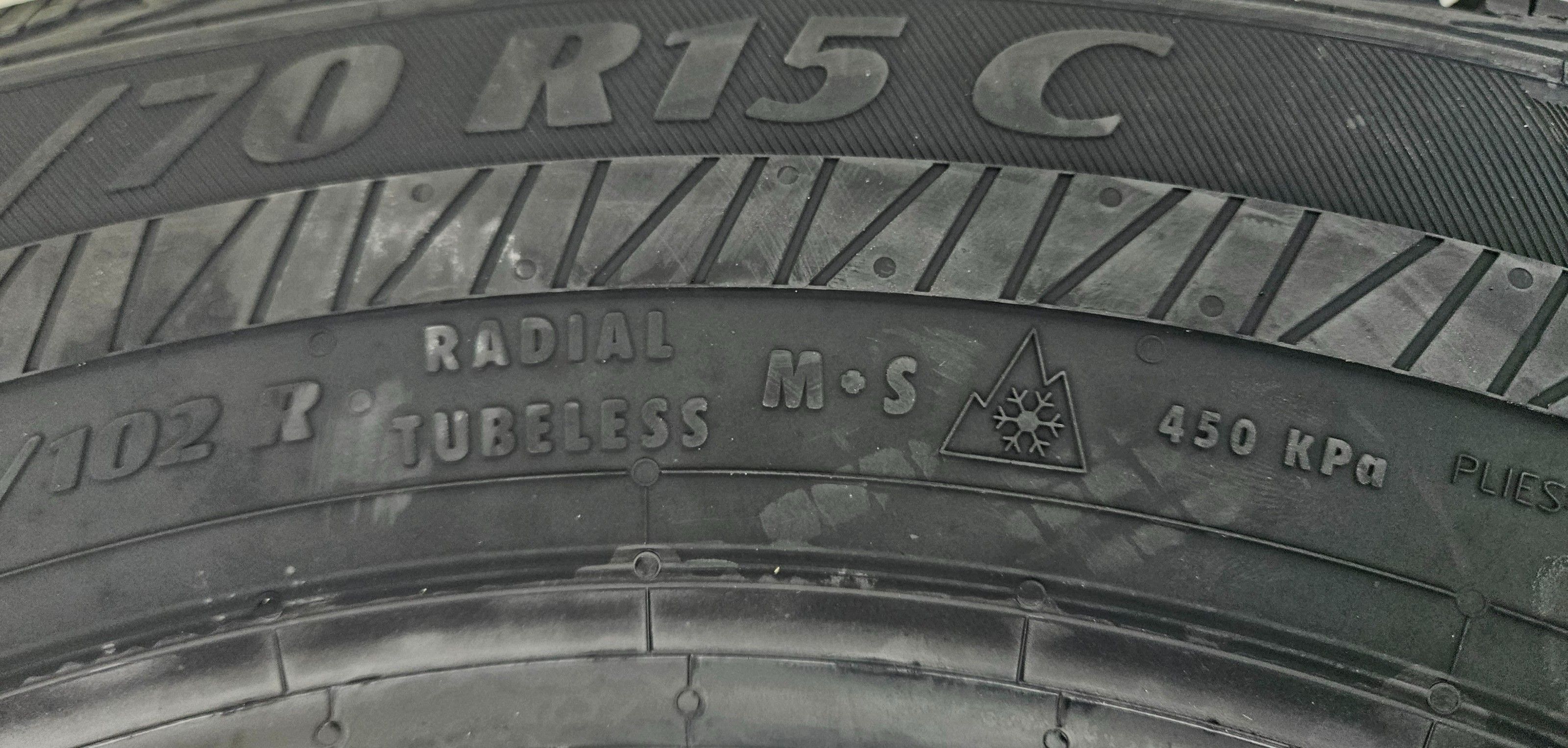 195/70 R15C, 104R, MATADOR (by Continental), Anvelope All Season M+S