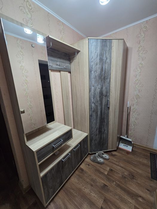 Продам прихожую в отличном состоянии и в шикарном сером цвете !!!