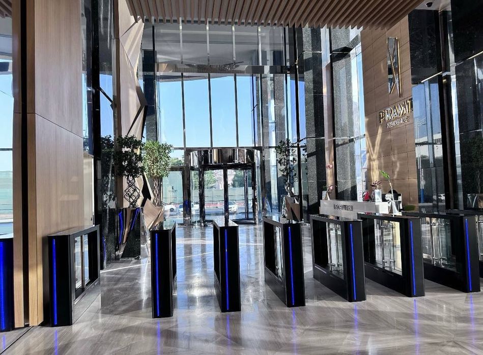 Piramit Tower Продается 3 комнатная коробка Текстильный мост