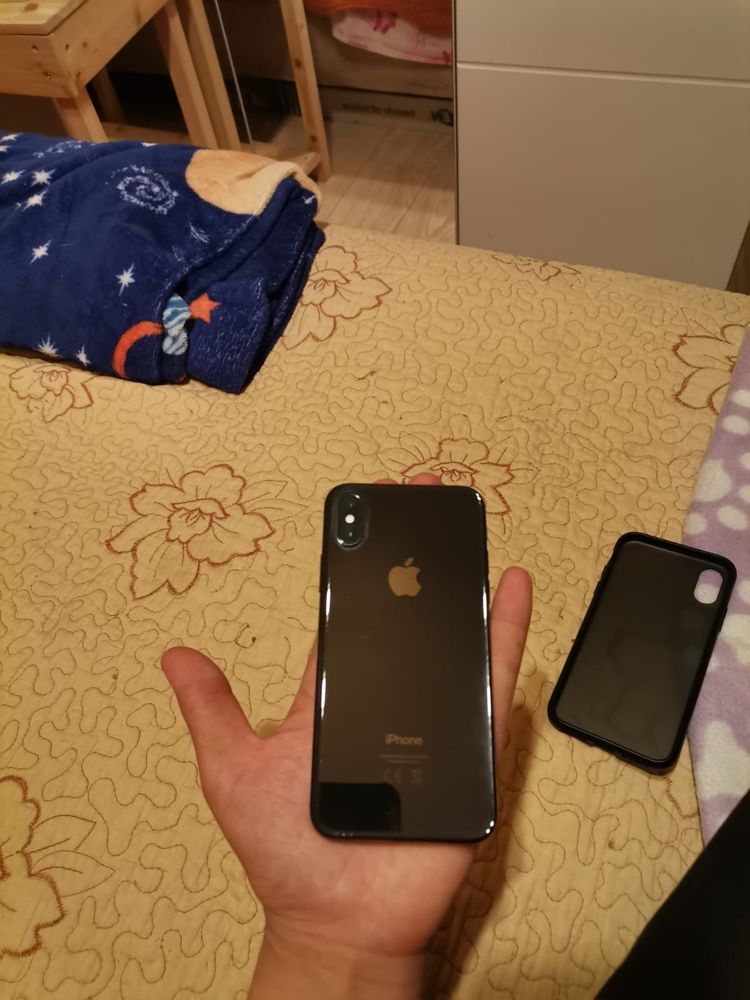 Vând / schimb iPhone x 256gb