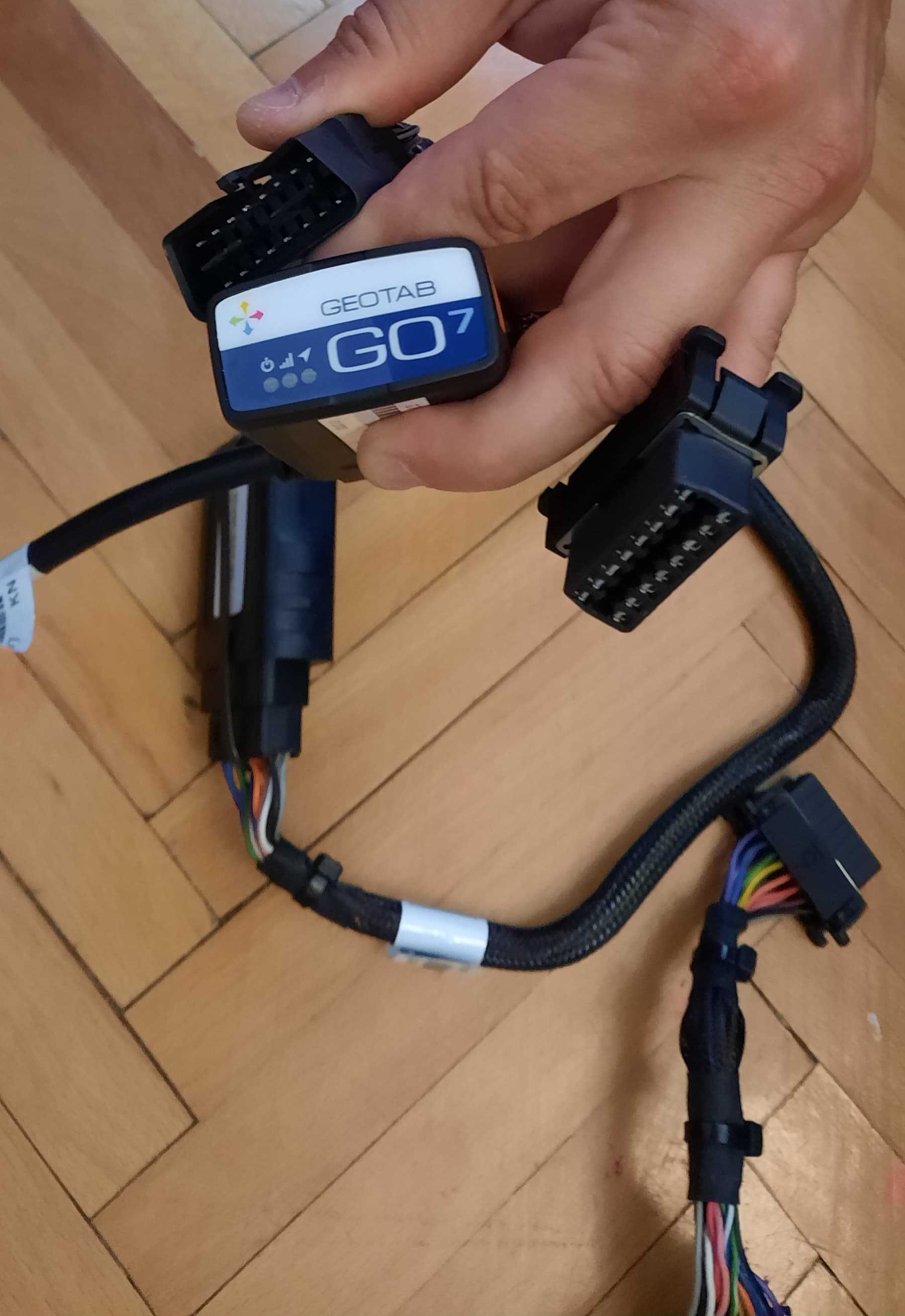 Tracker Locator GPS Geotab GO7 cu prelungire OBD inclusă