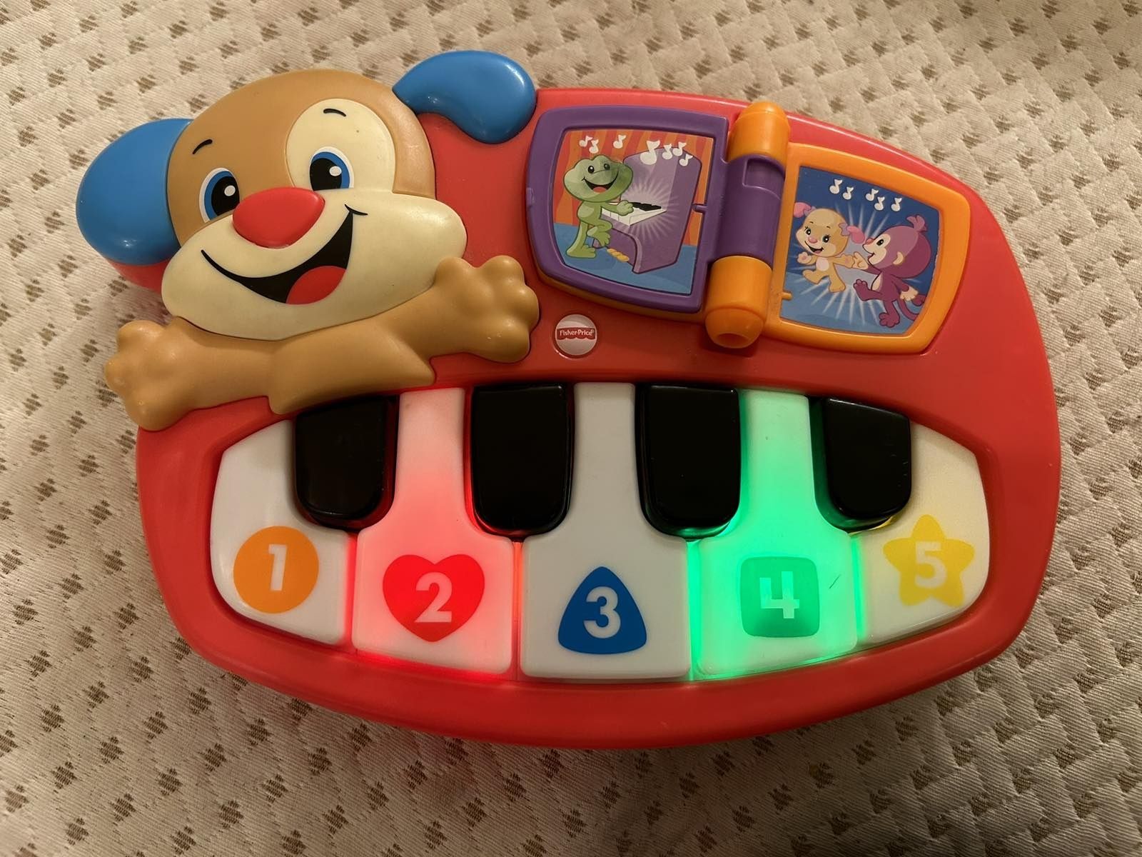 Музикално образователно пиано Fisher Price с кученце