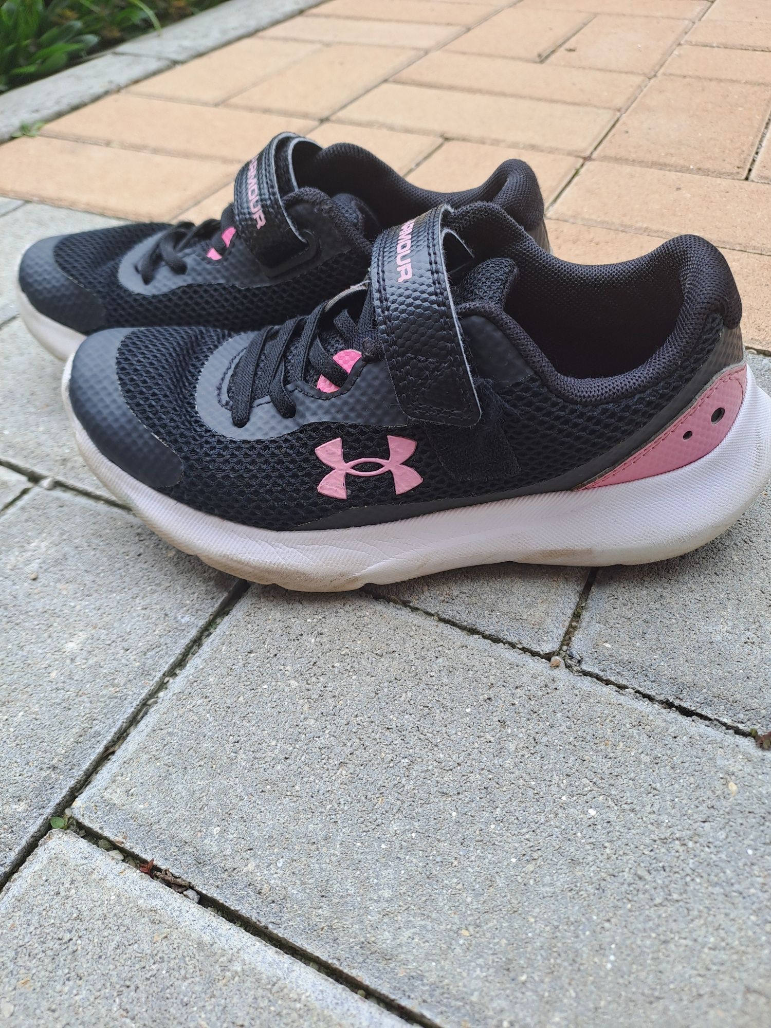 Маратонки Under Armour