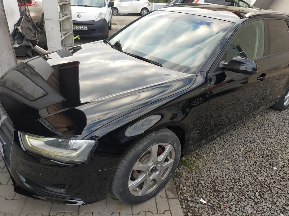 Vând Audi a4 2013