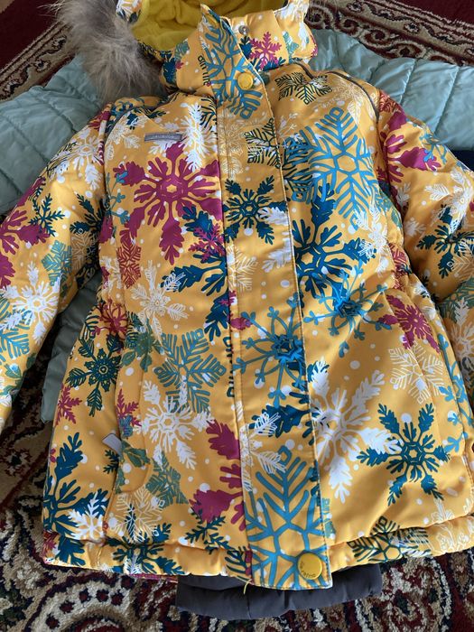 Зимняя куртка и полукомбинезон