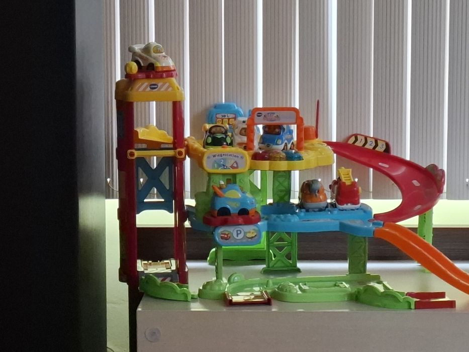 Гараж/писта Vtech