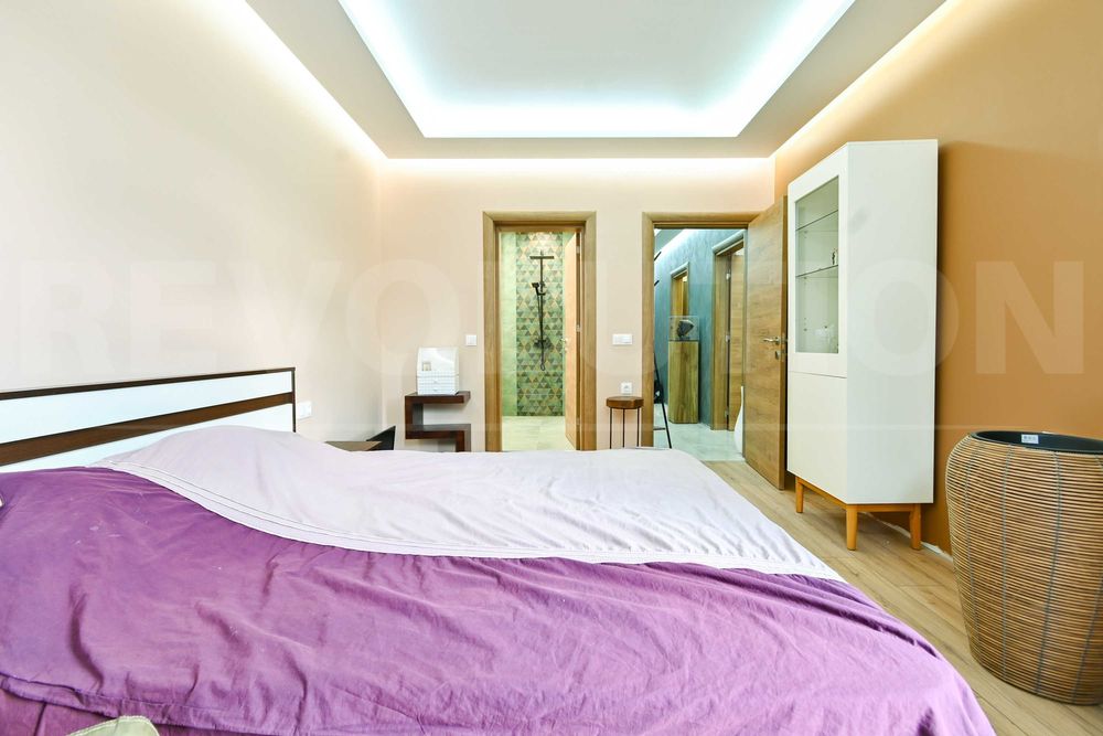 Продава се Тристаен апартамент в София, Малинова долина - 111 кв.м за 2253 €/кв.м - Снимка #8