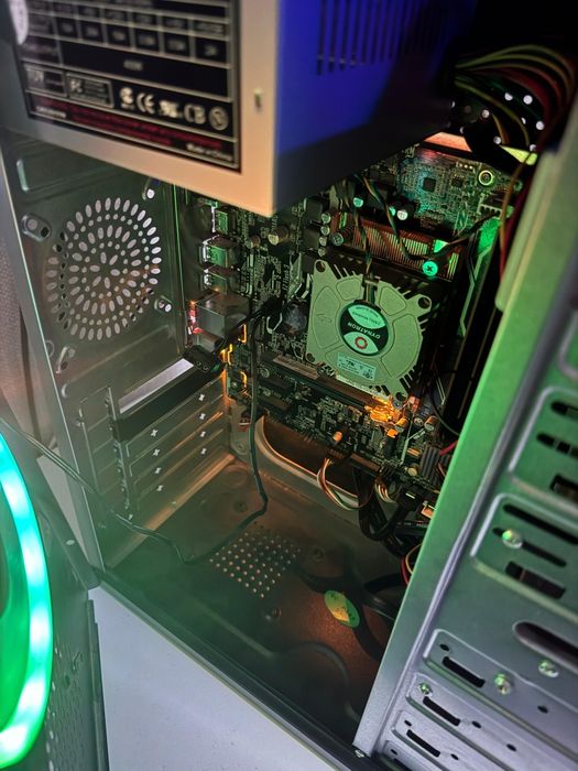 Системный блок R5 2400G / 16GB / SSD + HDD / A320M-K
