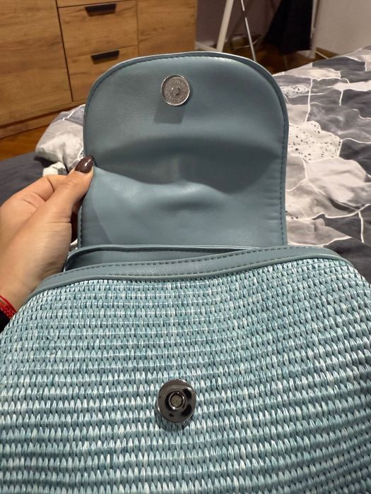 Дамска синя раница