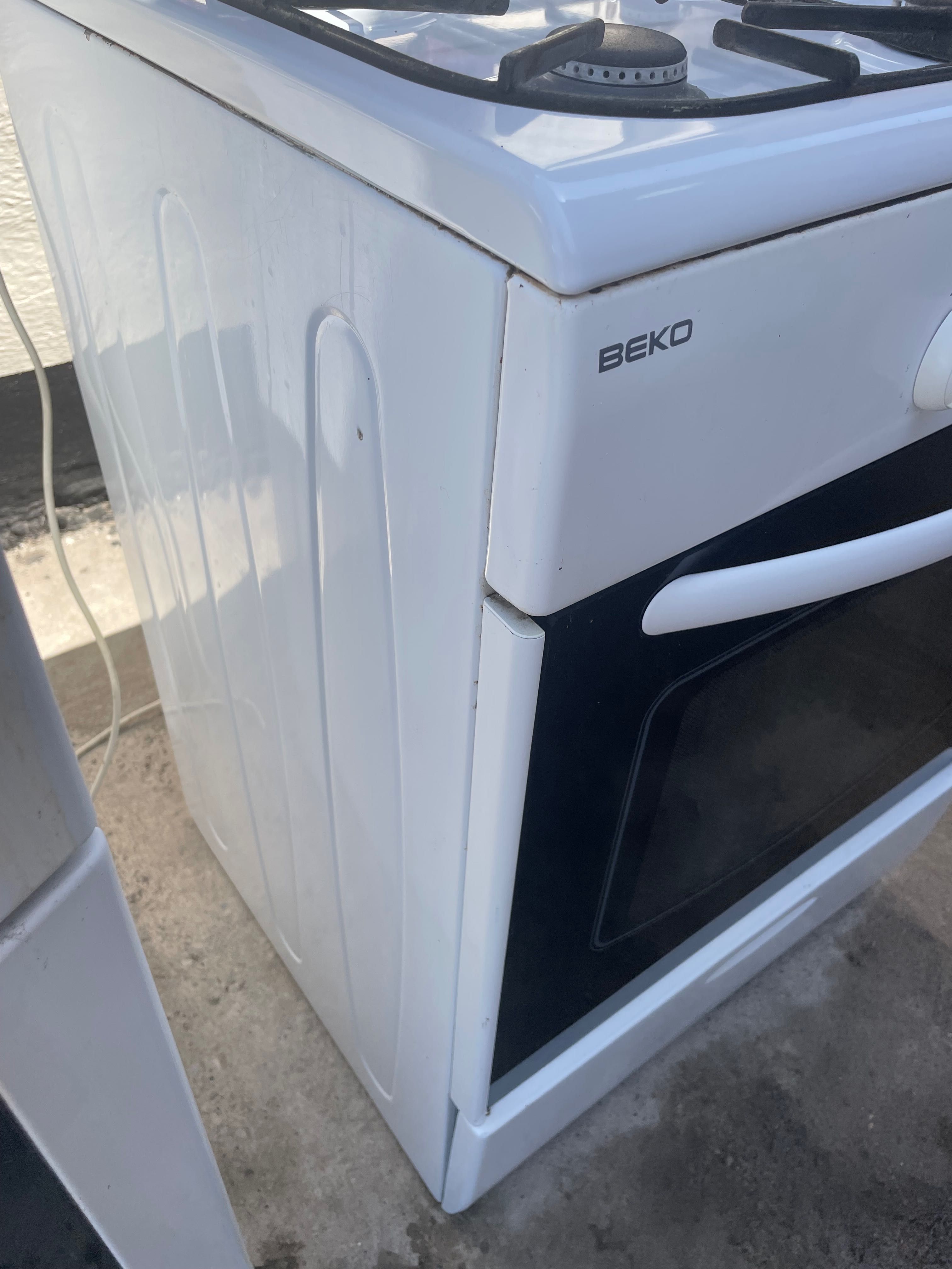 Газ плита Beko б/у