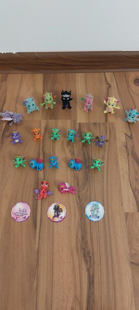 Lot jucări mini dragonei,mini unicorni,Elsa și ana