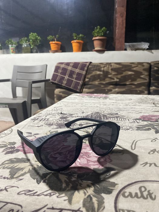 Черни очила Pele