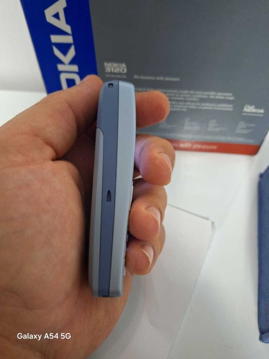 Nokia 3120 impecabil la cutie  fullbox.