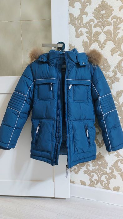 Зимняя куртка на мальчика 140см
