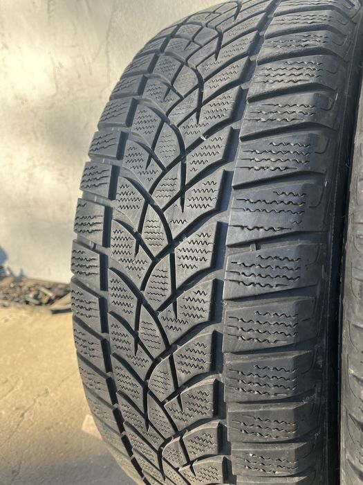 4 бр. зимни гуми 235/50/19 GoodYear AO SUV DOT 1019 5-6 mm