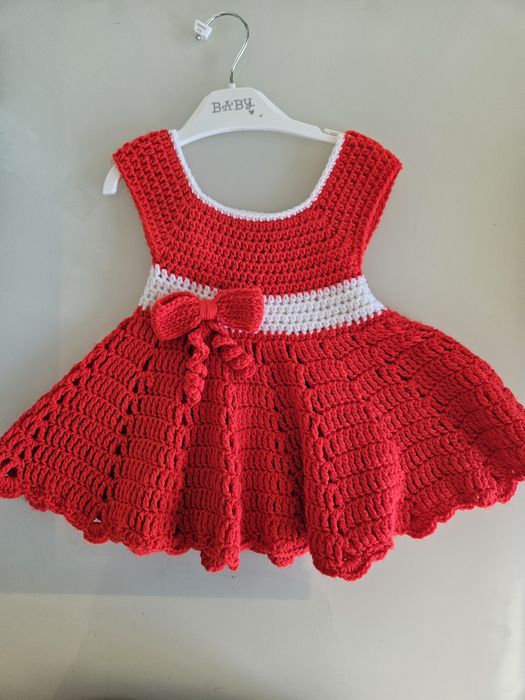 Плетена бебешка рокля 6м