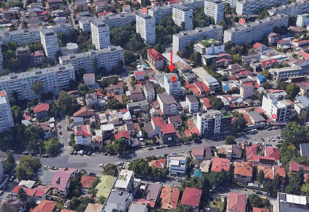 De vanzare cladire zona 1 Mai