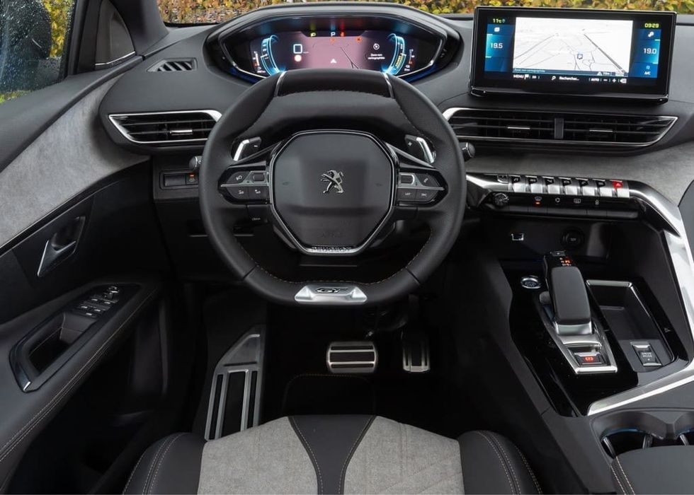 Peugeot 3008 II Volan complet Plansa bord cu airbag Peugeot 2017-2024