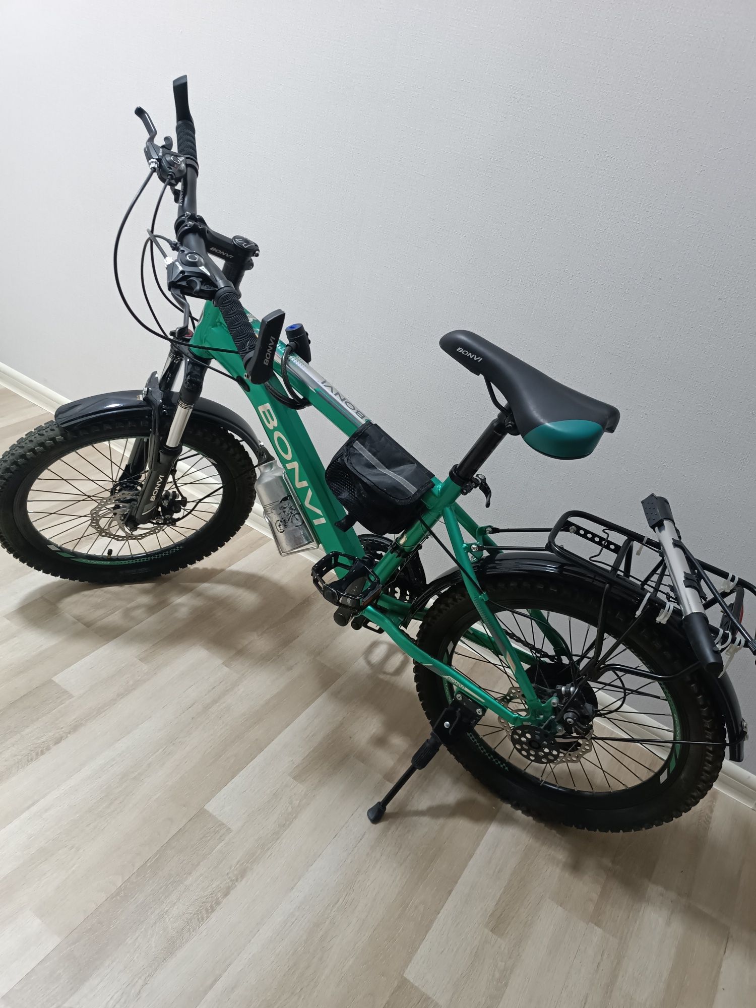 Продаётся велосипед Bonvi, размер рамы 24