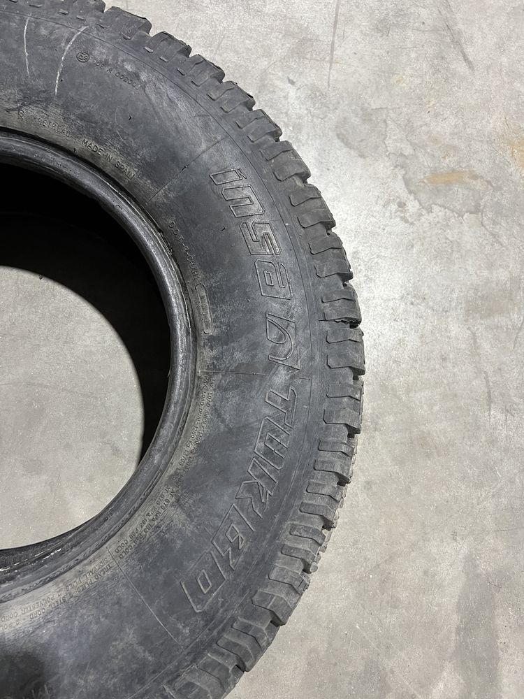 Гуми 235/85 16R
