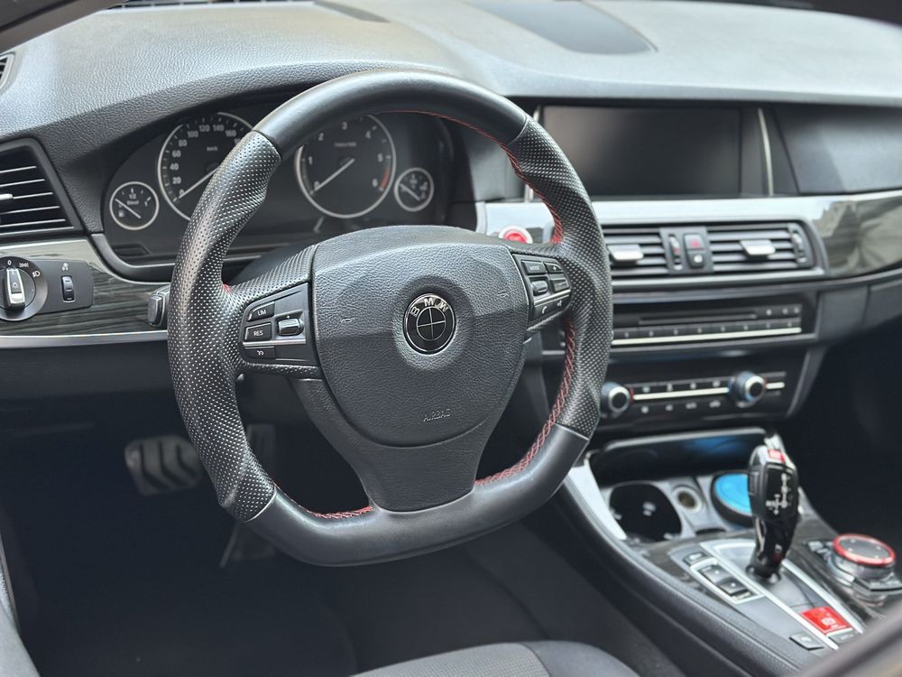 BMW Seria 5 F10 520d M-Paket / Automat / Trapa / Full Negru