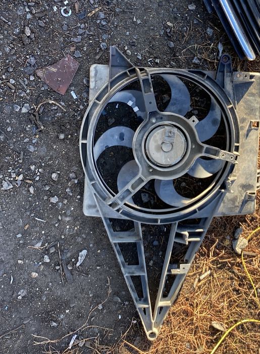 Вентилятор охлождения радиатора омега б